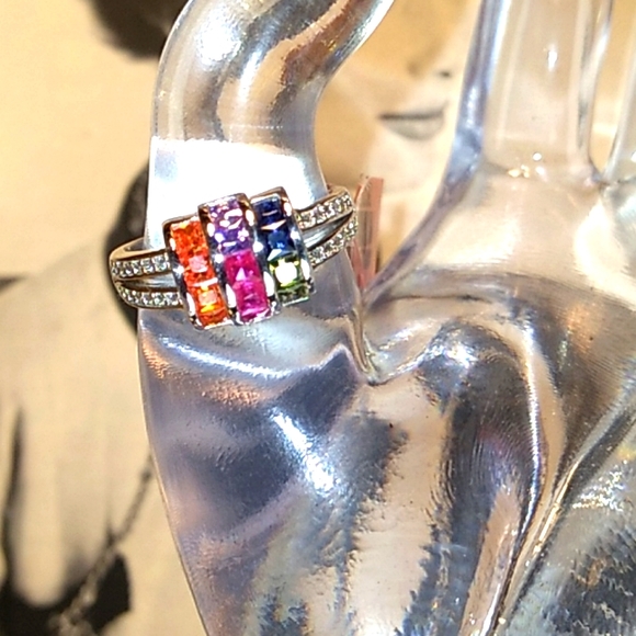 Channel Setting Lustro Stella MulitColor Cluster Diamond Ring Platinum - Picture 4 of 13